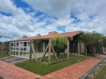 202610191159467709.jpg · Casa para Venda em Tramandaí, Tramandai, 4 dormitórios, 2 banheiros, 2 vagas