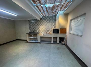 Casa · 300m² · 5 Quartos · 2 Vagas · Casa à Venda na Vila Apiaí em Santo André