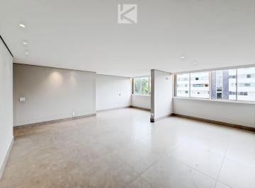 Apartamento de 3 quartos, Brasília · Asa Norte, SQN 314: apartamento de 3 quartos, com reforma assinada, de canto e em andar alto