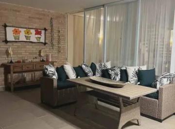 Casa de 4 quartos, Sobradinho · Casa em Sobradinho 4 Quartos 5 Banheiros 4 Vagas