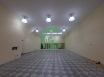 Comercial · 300m² · Salão Comercial em rua de alto fluxo de pedestres e veículos - Santo André
