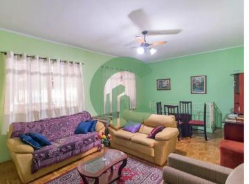 Casa · 320m² · 4 Quartos · 6 Vagas · Casa Assobradada, no bairro Santa Maria, em Santo André.