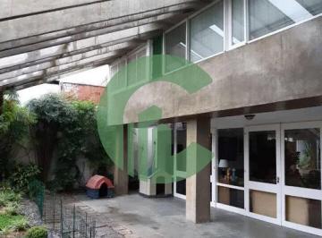 Casa · 423m² · 5 Quartos · 3 Vagas · Casa Elegante na Vila Boa Vista