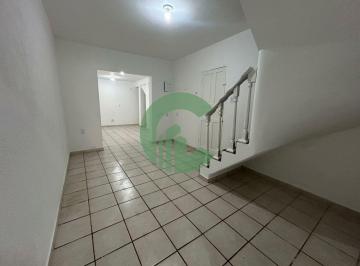 Casa · 140m² · 3 Quartos · 2 Vagas · Sobrado Próxim a Rua das Figueiras - Santa Maria