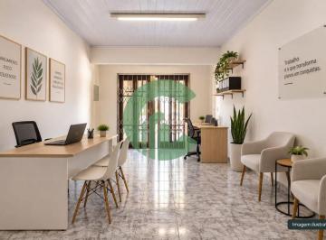 Casa · 223m² · 4 Quartos · 8 Vagas · Casa com 4 dormitórios e 8 vagas de garagem para fins comerciais na Vila Metalúrgica - Santo André
