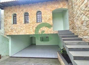 Casa · 261m² · 3 Quartos · 4 Vagas · Sobrado com 3 Quartos e 4 banheiros 261 m²