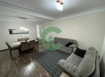 Casa · 238m² · 3 Quartos · 4 Vagas · Sobrado à Venda 3 suites e 4 Vagas R$ 985 MIL