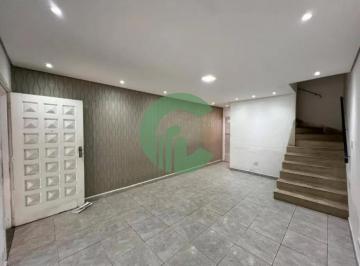 Casa · 117m² · 2 Quartos · 1 Vaga · Sobrado no Centro de Santo André