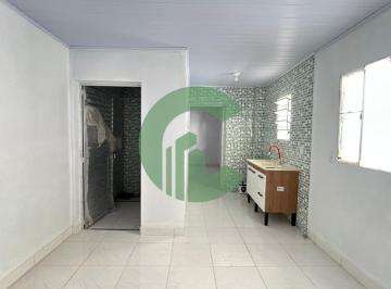Casa · 70m² · 2 Quartos · 3 Vagas · Casa térrea com edícula na Vila Eldízia - Santo André