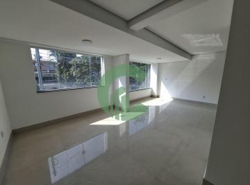 Casa · 186m² · 3 Quartos · 3 Vagas · Sobrado na Vila Alpina, em Santo André.