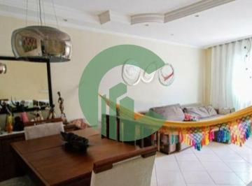 Casa · 121m² · 3 Quartos · 3 Vagas · Sobrado próximo à Coop Carijós, lojas Americanas e todo comércio local