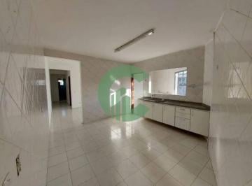 Casa · 89m² · 2 Quartos · Casa com Entrada Compartilhada a 300 metros da Av. Itamarati