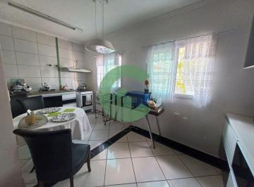 Casa · 117m² · 2 Quartos · 2 Vagas · Sobrado à Venda 117m² - Vila Floresta, em Santo André.