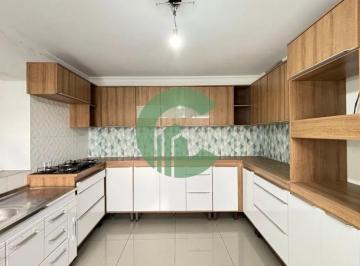 Casa · 162m² · 2 Quartos · 2 Vagas · Lindo Sobrado no Parque Oratório
