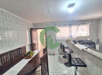 Casa · 146m² · 2 Quartos · 2 Vagas · Sobrado com 2 Quartos e 2 banheiros à Venda, 146 m² por R$ 800.000