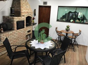 Casa · 242m² · 3 Quartos · 4 Vagas · Magnânimo Sobrado com Piscina próx. Av. Prestes Maia