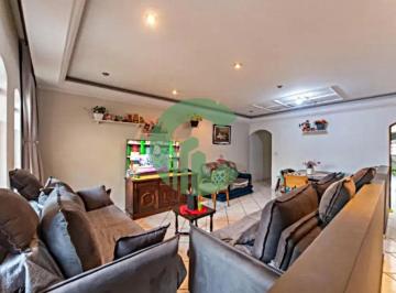 Casa · 295m² · 4 Quartos · 12 Vagas · Lindo Sobrado na Vila Pires