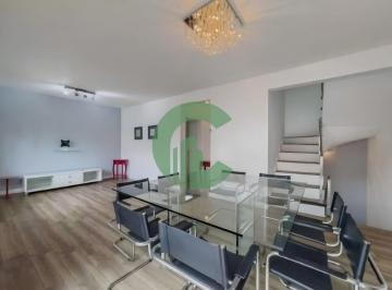 Casa · 150m² · 3 Quartos · 3 Vagas · Elegante Sobrado no Bairro Jardim
