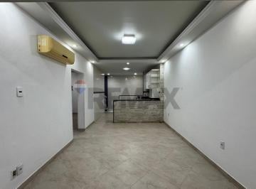Casa · 104m² · 3 Quartos · 1 Vaga · Casa de vila de 3 quartos (1 suíte) á venda na Taquara.