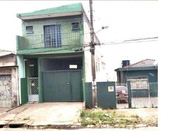 Casa · 160m² · 7 Quartos · 4 Vagas · Casa para venda em Vila Ester (zona Norte) de 160.00m² com 7 Quartos, 7 Suites e 4 Garagens