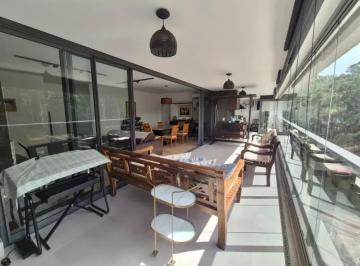 Apartamento de 3 quartos, São Paulo · 182m2, 3 suítes, 3 vagas e um lazer de clube incrível