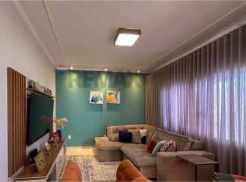 Casa · 250m² · 3 Quartos · Casa para venda em Vila Lavapés de 250.00m² com 3 Quartos e 1 Suite