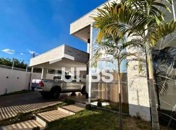 Casa · 320m² · 5 Quartos · 4 Vagas · Casa à venda 208 Norte