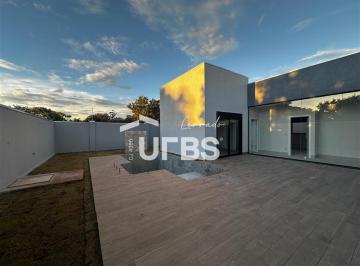Casa · 243m² · 3 Quartos · 4 Vagas · Casa Nova Caribe Residence