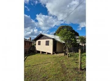 Casa · Casa de Madeira com 3 Dormitórios – Bairro Canelinha