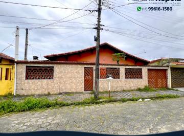 Casa de 3 quartos, Mongaguá · Casa barata lado praia - apenas 50 metros da praia - 3 Dormitórios