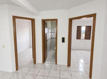 img0 · Casa em Condomínio com 3 Quarto(s) e 2 banheiro(s) para Alugar, 80 m² por R$ 1800 / Mês