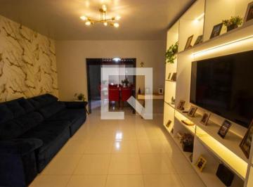 Casa · 420m² · 4 Quartos · 4 Vagas · Casa à Venda - Vicente Pires I, 4 Quartos, 420 m² - Brasília