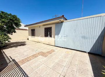 whatsapp-image-2026-09-30-at-1-34-15-pm-11790788394444.jpeg · Terreno com 2 Casas á venda Próximo à Câmara Municipal de Araucária - Fazenda Velha, Araucária, PR
