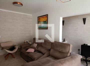 Casa · 204m² · 3 Quartos · 4 Vagas · Casa à Venda - Centro, 3 Quartos, 204 m² - Osasco