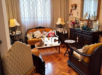 f11f80e6c7896e08a93e87f4da15df7172a8c36d · Casa com 3 quartos à venda, 206 m² por R$ 698.000 - Santa Rosa - Niterói/RJ