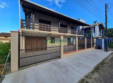 7024be453c22758dc3faf63d4387375ceace7f22 · Casa com 3 dormitórios para alugar, 189 m² por R$ 4.800,00/mês - Armação - Penha/SC
