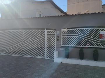 Casa · 263m² · 4 Quartos · 2 Vagas · CASA TERREA COM 4 QUARTOS SENDO 2 SUITES NO JARDIM PRESTES BARROS EM SOROCABA