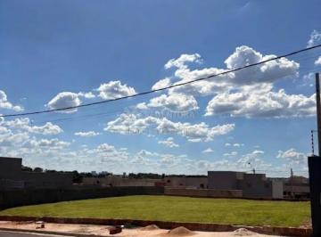 Comercial · 200m² · Terreno Área em São José do Rio Preto