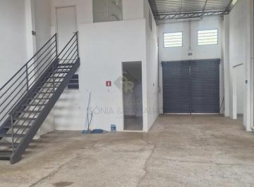 Comercial · 241m² · Imóvel comercial para locação com 241,17m² de área construída em um terreno de 320,00m², no bairro J