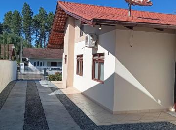 Casa · 215m² · 2 Quartos · 1 Vaga · Casa com 215m² em Timbó-SC