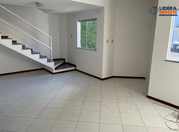 Foto 01 · Casa residencial para Locação em condomínio fechado, Lagoa Salgada, Feira de Santana, 3 quartos, 1 s