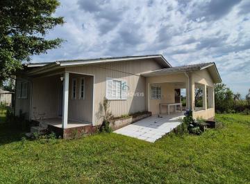 Casa · 320m² · 3 Quartos · 1 Vaga · Casa à venda no bairro Centro - Araranguá/SC