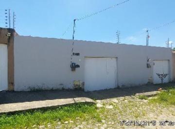 img0 · Oferta com vantagem — Casa no Pavuna, Pacatuba - CE, Nº 427, 2 quartos, 198m² | Leilão
