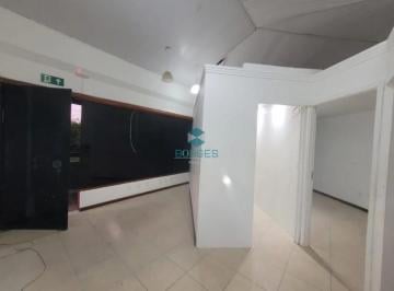Foto 08 · Sala comercial à venda e para locação com 45m² no Shopping Armazém da Vila em Praia do Forte, Mata d