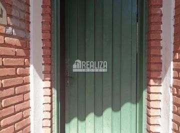 img0 · Casa com 2 Quarto(s) e 1 banheiro(s) para Alugar, 10 m² por R$ 840 / Mês