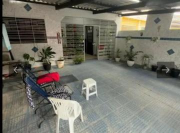 Casa de 4 quartos, Recife · Casa de 264 m² com 4 quartos à venda em Campo Grande