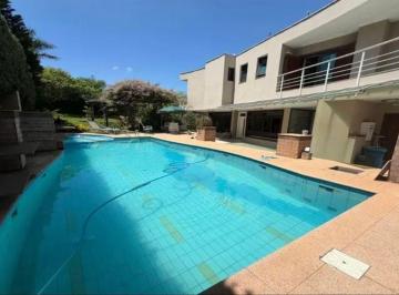 Casa de 6 quartos, Santana de Parnaíba · Imóvel para venda e locação | Residencial Morada das Flores