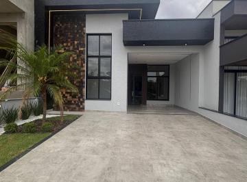 Casa · 110m² · 3 Quartos · 2 Vagas · Casa de 150 m² com 3 quartos à venda em Horto Florestal