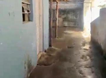 Casa en Venda Jardim Edi · Casa Térrea 3 cômodos