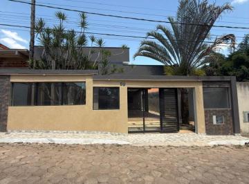 Casa · 435m² · 3 Quartos · 3 Vagas · CASA 3 QUARTOS ARMÁRIOS LAZER COMPLETO CONDOMÍNIO FECHADO CONJUNTO 4 ARNIQUEIRAS